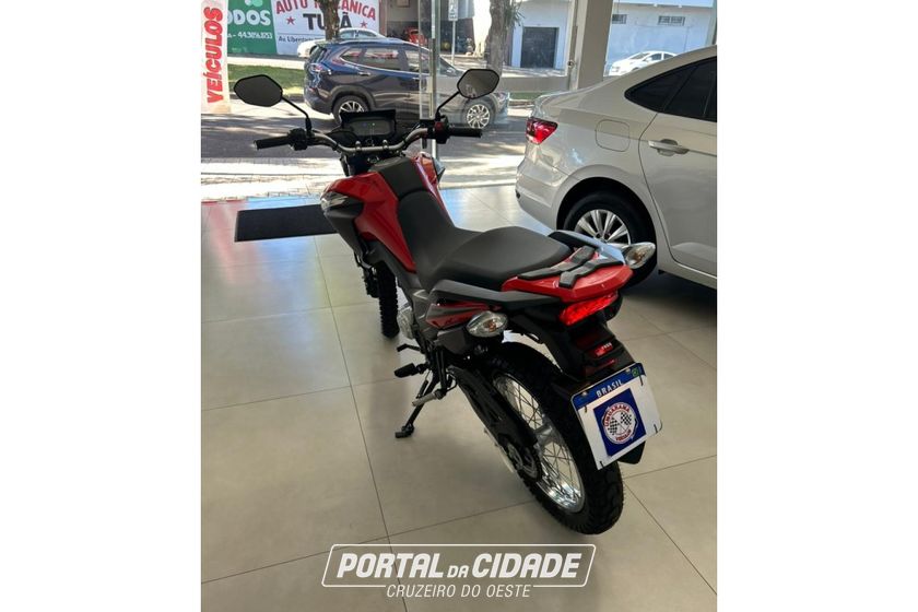 HONDA NXR