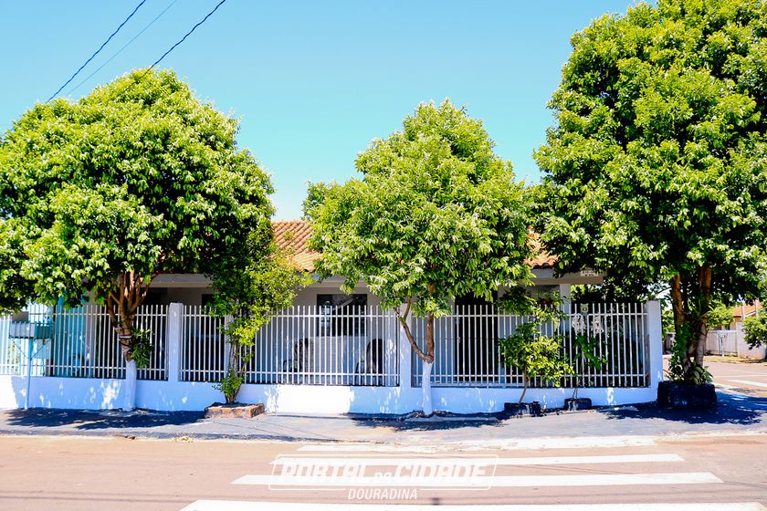 Casa &agrave; venda - 120m&sup2; - Campodoro