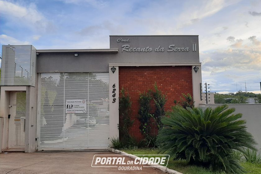 Casa &agrave; venda - Condom&iacute;nio recanto da Serra II 