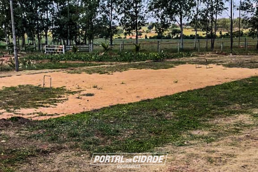 Ch&aacute;cara &agrave; venda - 5247m&sup2; - Serra dos Dourados 