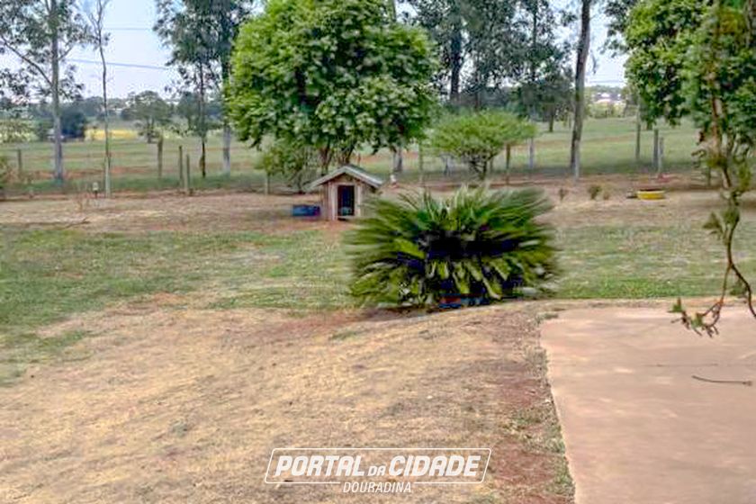 Ch&aacute;cara &agrave; venda - 5247m&sup2; - Serra dos Dourados 