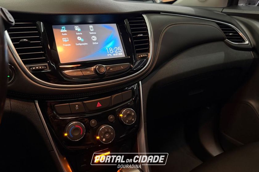 Chevrolet TRACKER