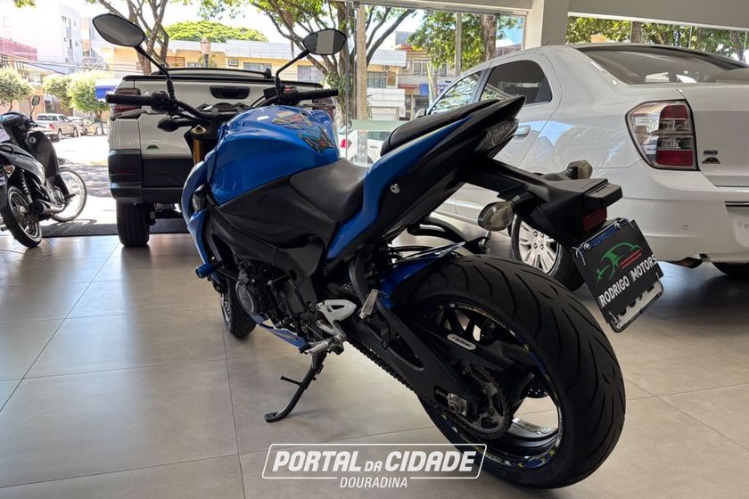 SUZUKI GSX-S