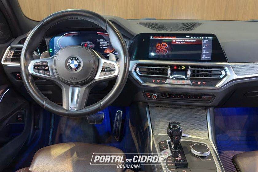 BMW 320iA