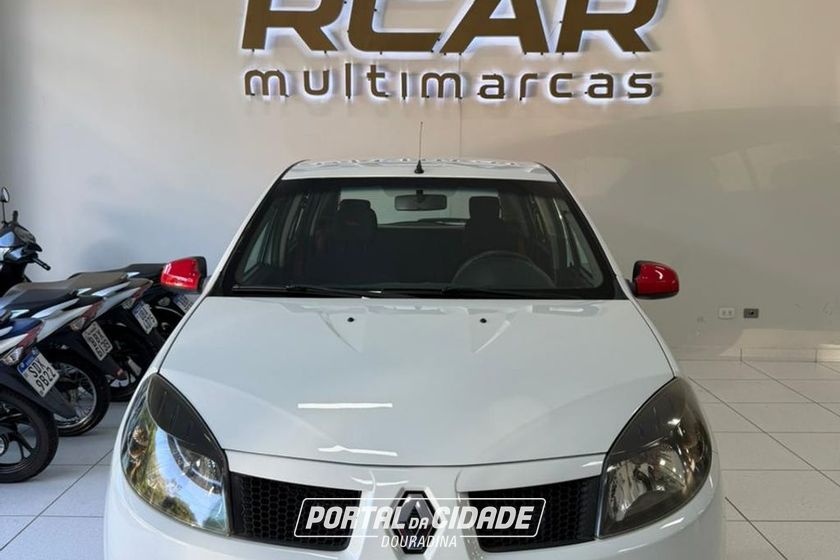 Renault SANDERO