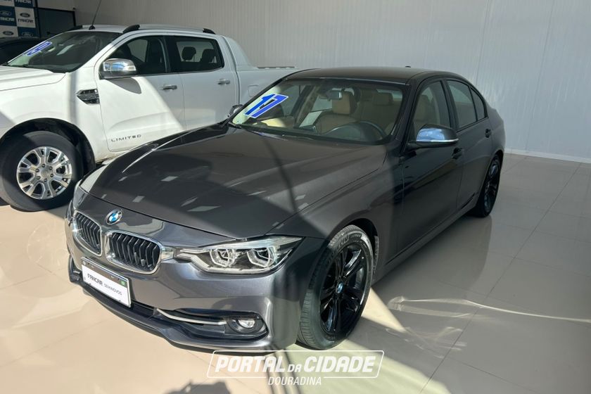 BMW 320iA