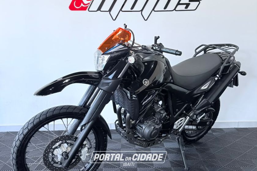 YAMAHA XT