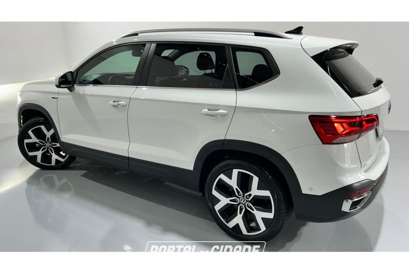 VolksWagen TAOS