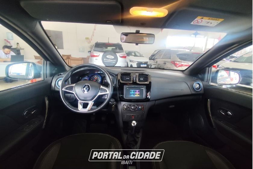 Renault SANDERO
