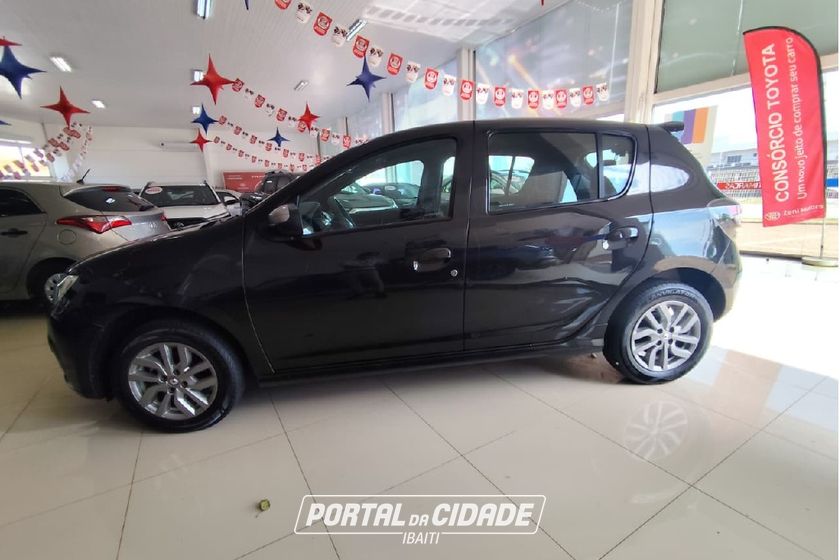 Renault SANDERO