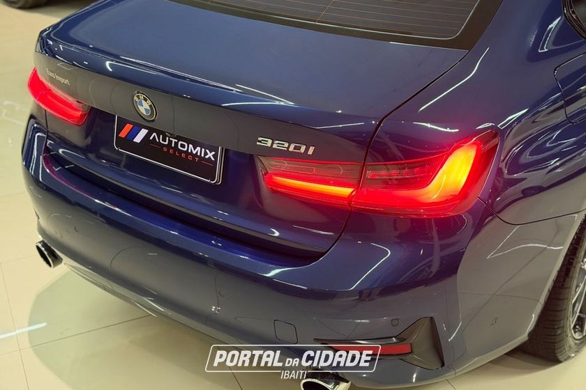 BMW 320iA