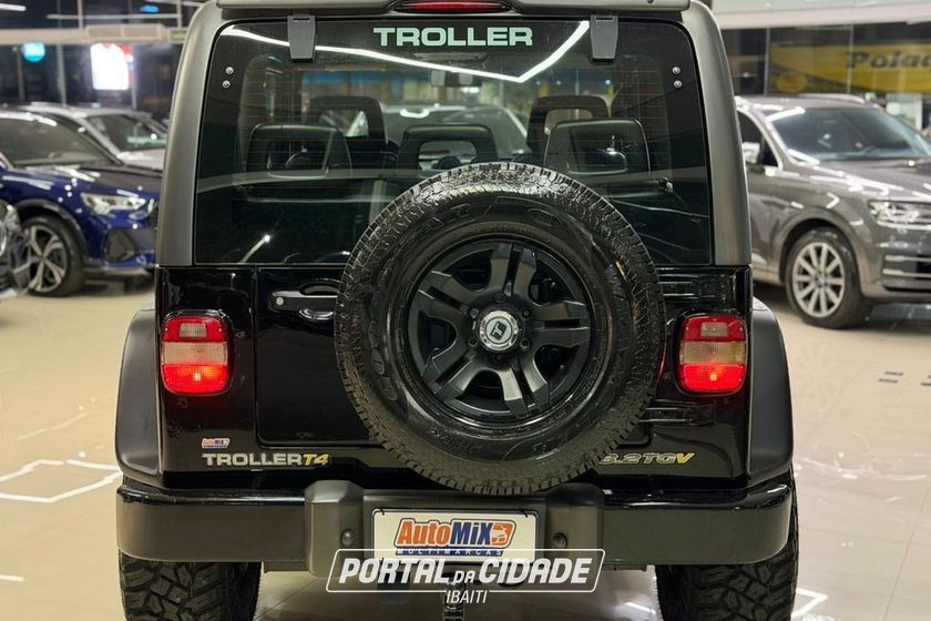 Troller T-4