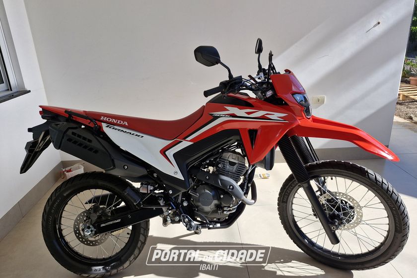 HONDA XR