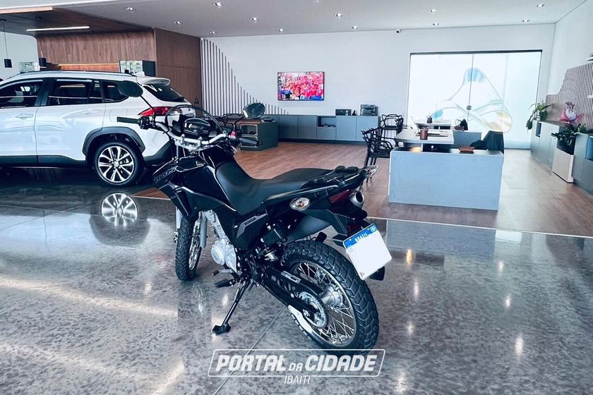 HONDA NXR