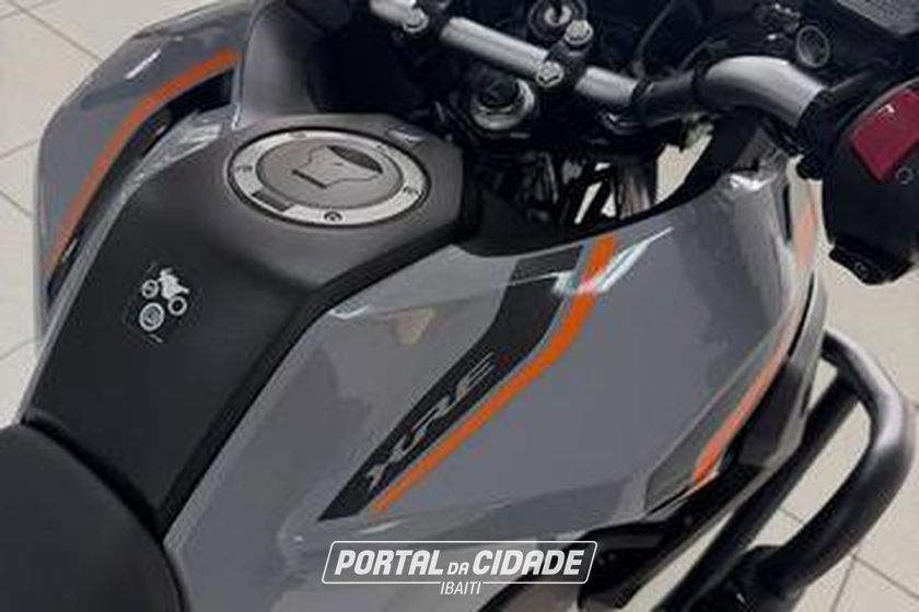 HONDA XRE