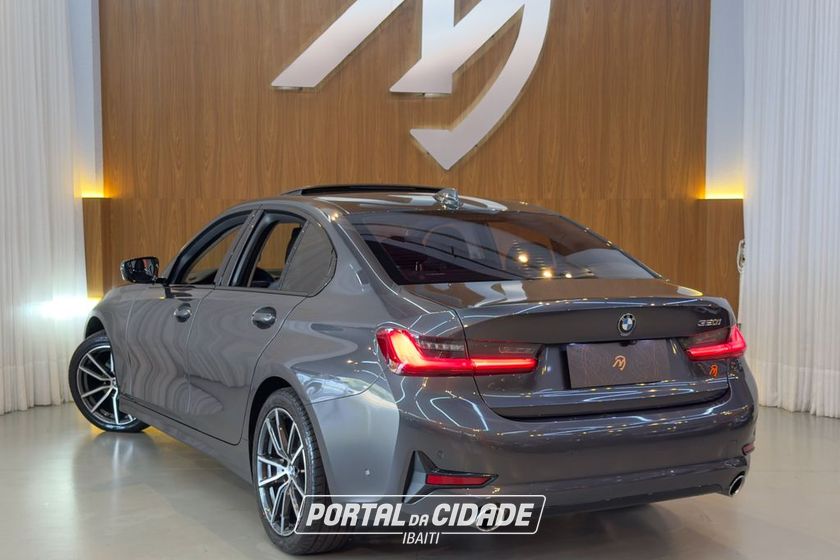 BMW 320iA