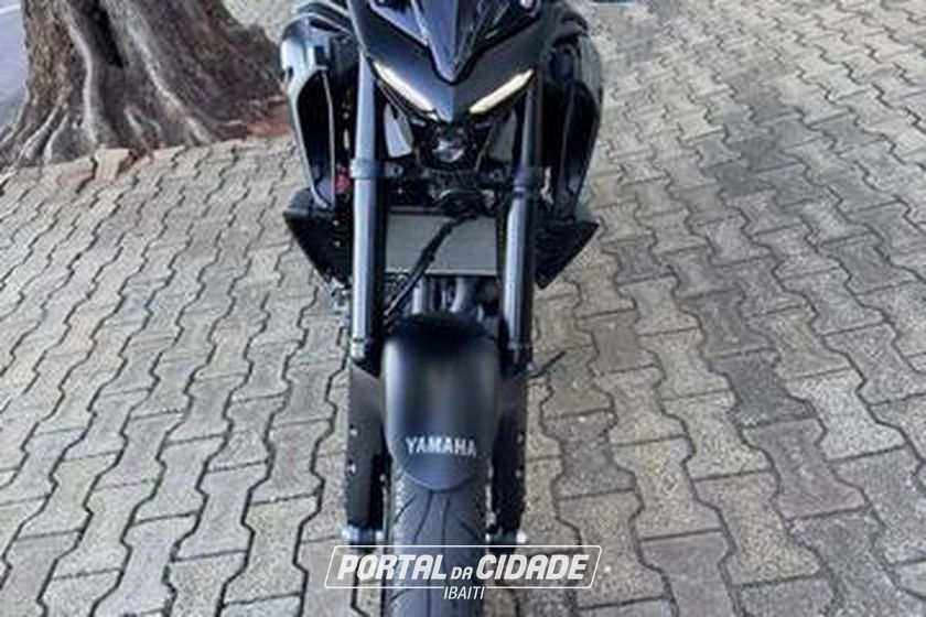 YAMAHA MT-03