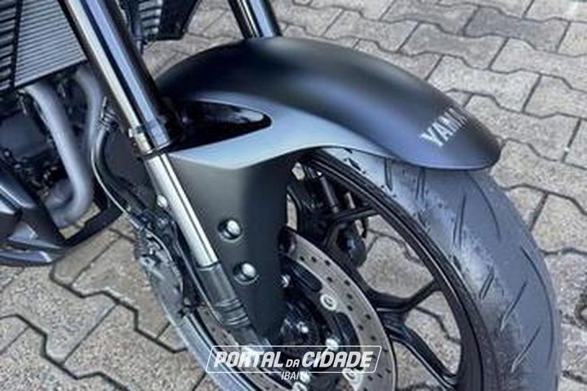 YAMAHA MT-03
