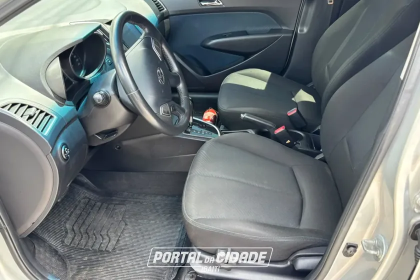 Hyundai HB20X