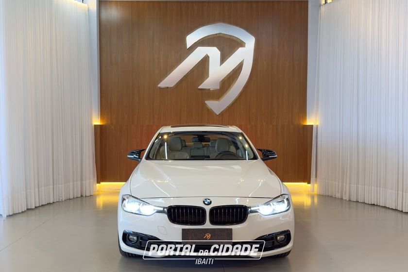 BMW 320iA