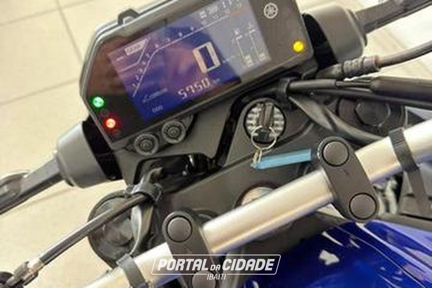 YAMAHA MT-03