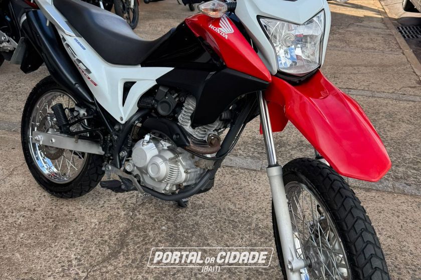 HONDA NXR