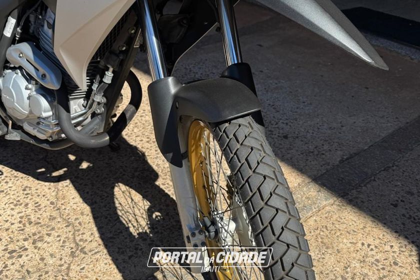 HONDA XRE