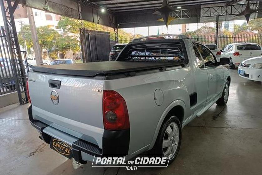 Chevrolet MONTANA
