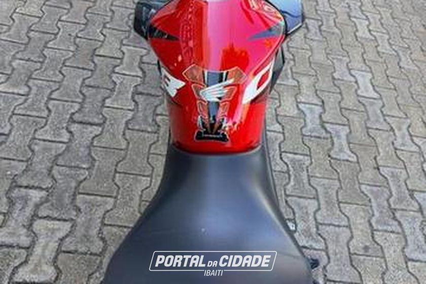 HONDA CB