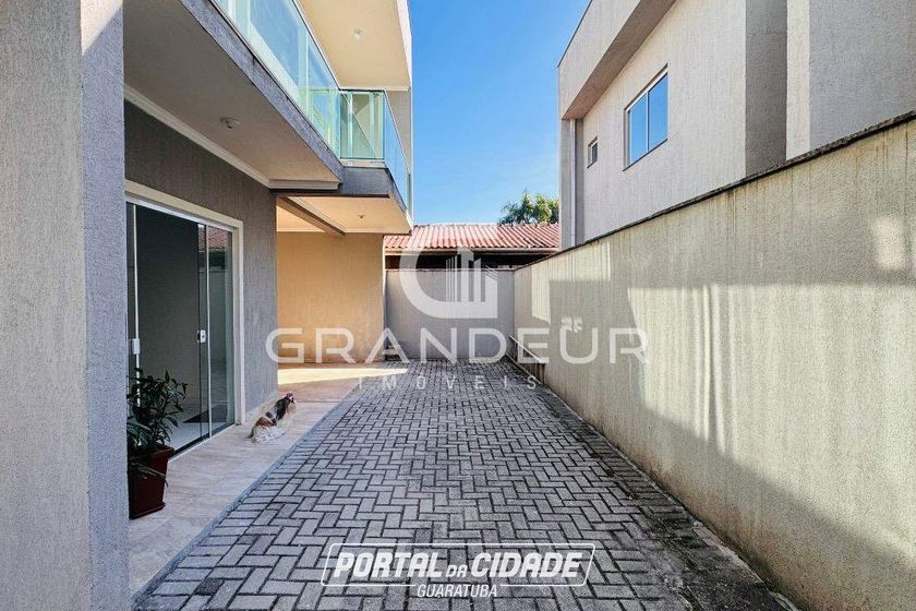 Sobrado &agrave; venda - 150m&sup2; - Pi&ccedil;arras