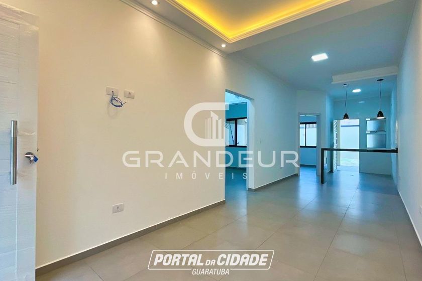 Casa &agrave; venda - 90m&sup2; - Balne&aacute;rio Eliana