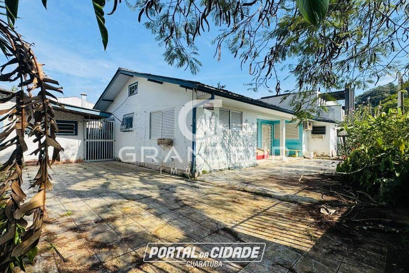 Terreno &agrave; venda - 127m&sup2; - Centro