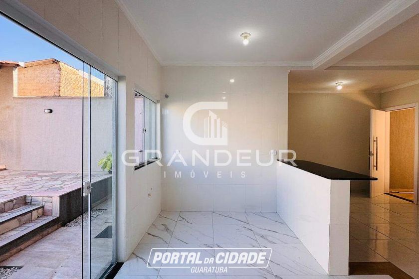 Sobrado &agrave; venda - 150m&sup2; - Pi&ccedil;arras