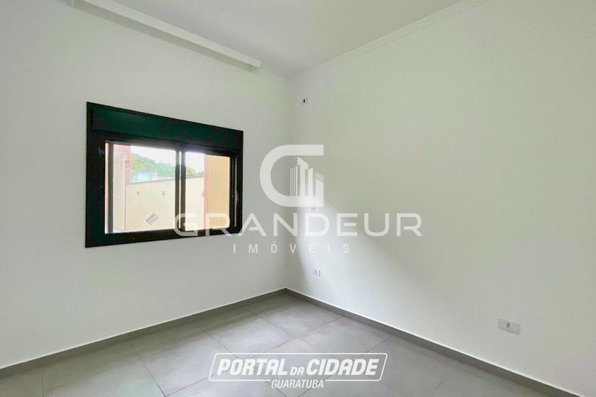 Casa &agrave; venda - 90m&sup2; - Balne&aacute;rio Eliana