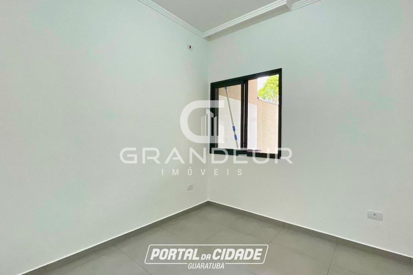 Casa &agrave; venda - 90m&sup2; - Balne&aacute;rio Eliana
