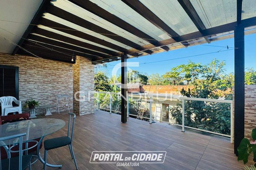 Sobrado &agrave; venda - 312m&sup2; - Balneario Nereidas