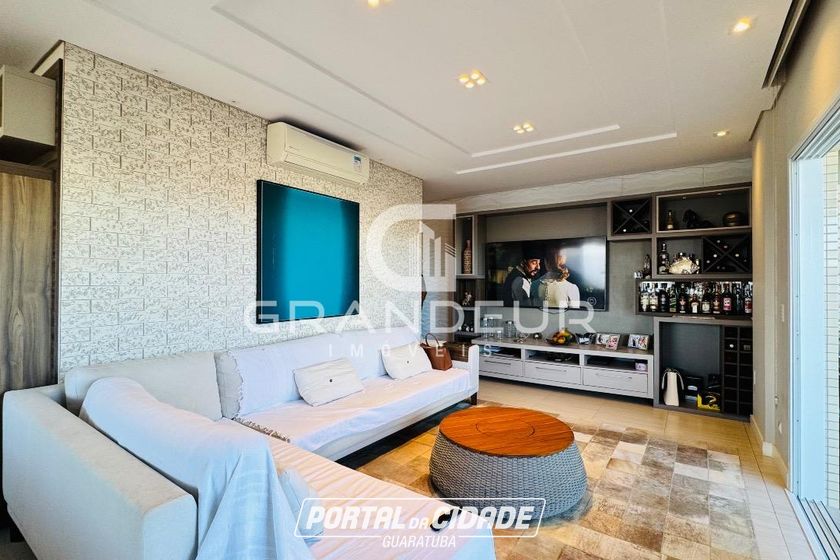 Apartamento &agrave; venda - 250m&sup2; - Centro