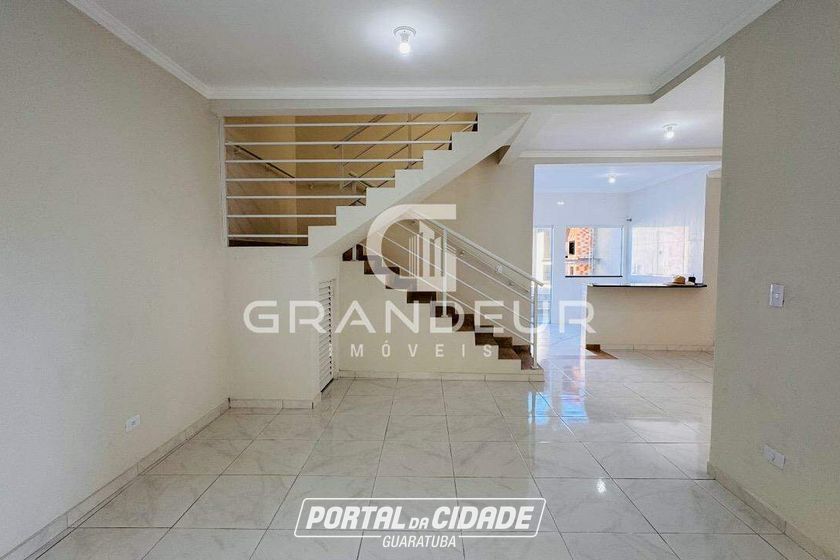 Sobrado &agrave; venda - 150m&sup2; - Pi&ccedil;arras