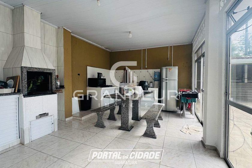 Casa para alugar - 160m&sup2; - Bairro Mirim