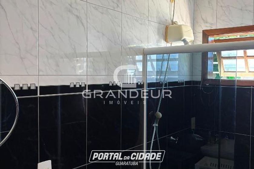 Casa &agrave; venda - 94m&sup2; - Balneario Nereidas