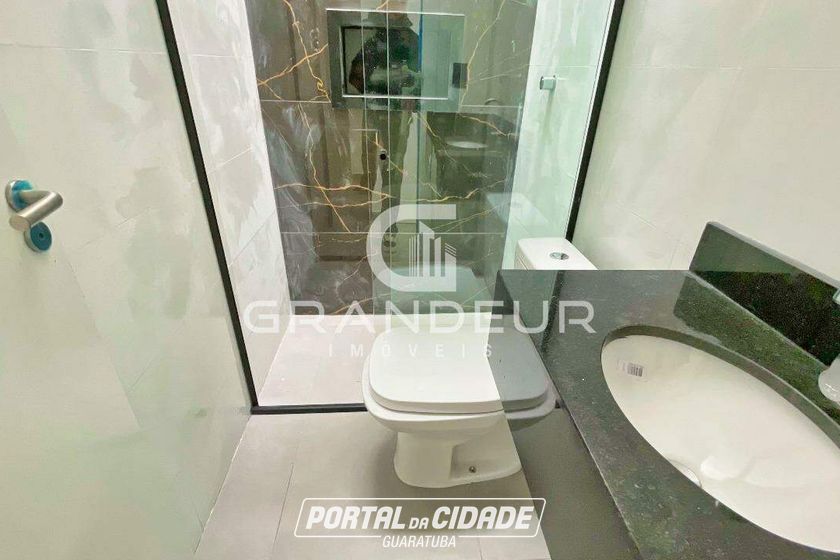 Casa &agrave; venda - 90m&sup2; - Balne&aacute;rio Eliana