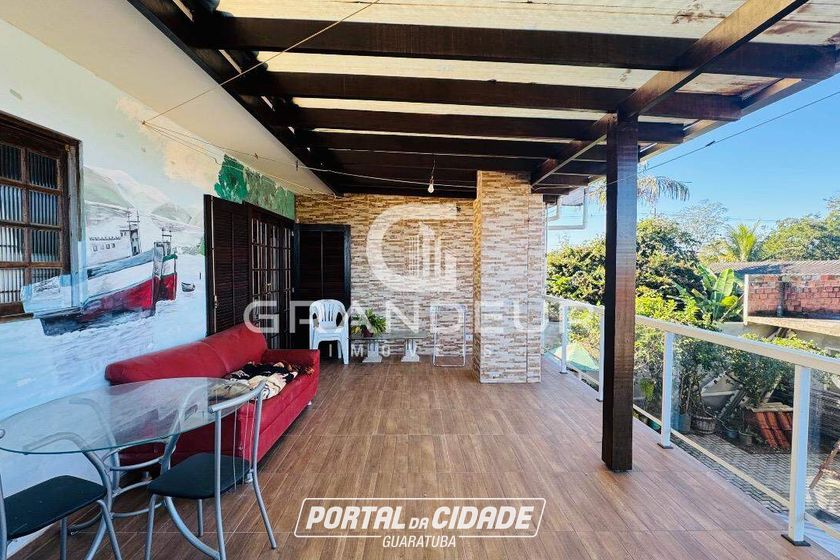 Sobrado &agrave; venda - 312m&sup2; - Balneario Nereidas
