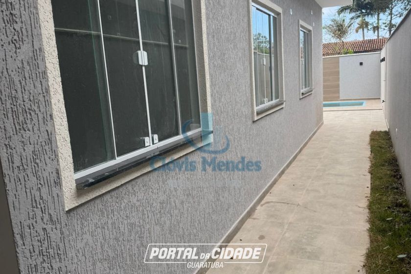 Casa &agrave; venda - 120m&sup2; - Eliana