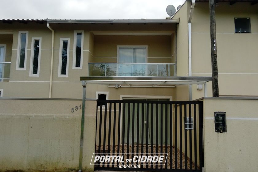 Sobrado &agrave; venda - 97m&sup2; - cohapar