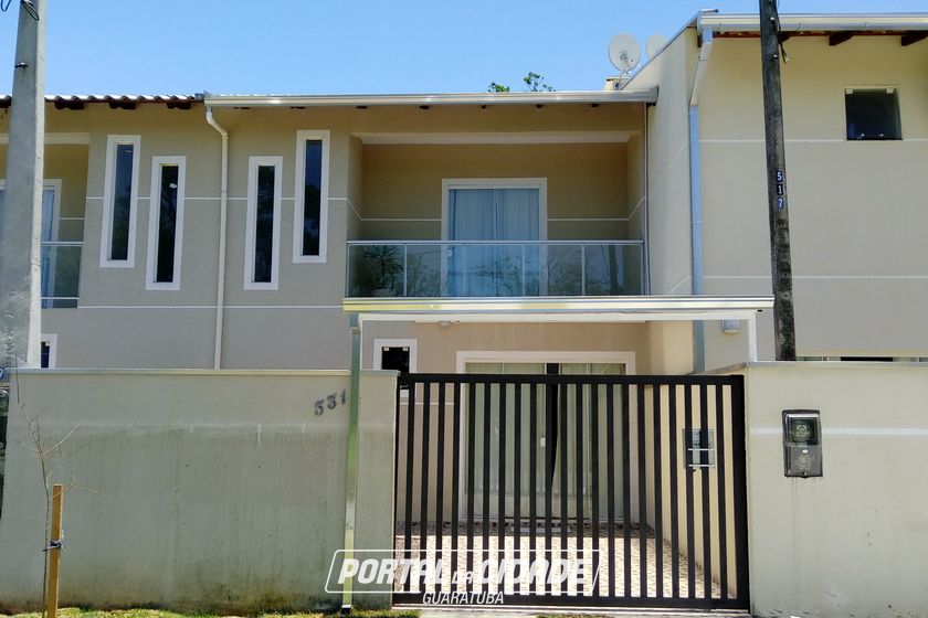 Sobrado &agrave; venda - 97m&sup2; - cohapar