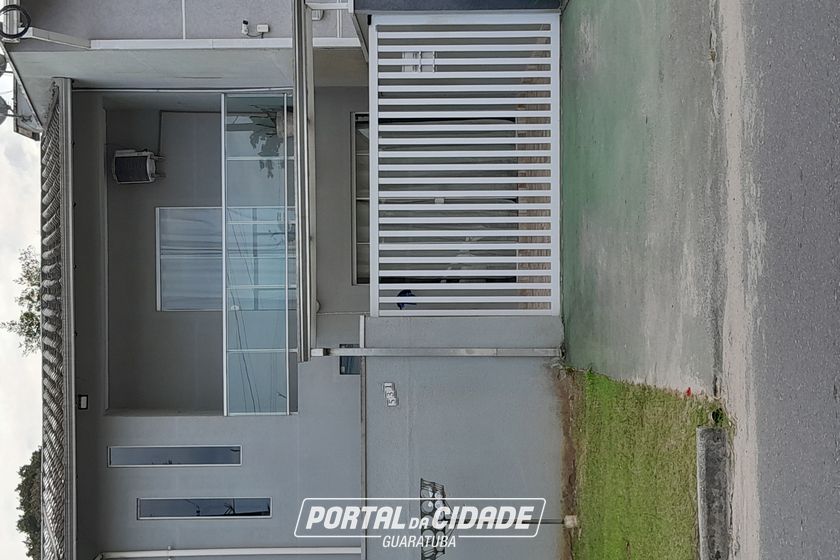 Sobrado &agrave; venda - 97m&sup2; - cohapar
