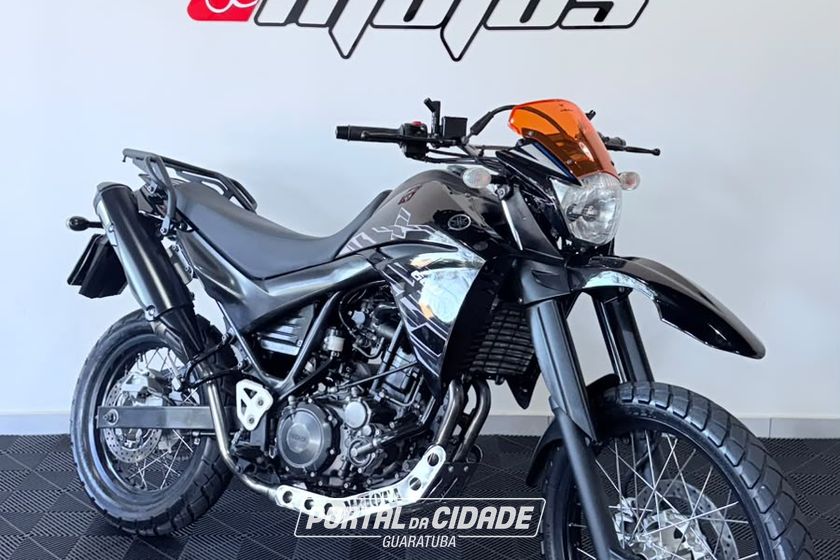 YAMAHA XT