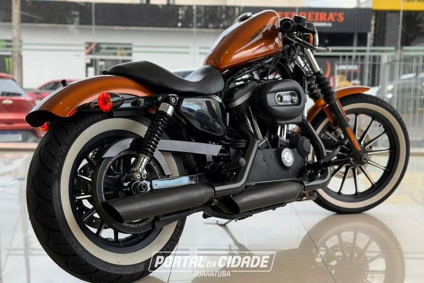 HARLEY-DAVIDSON XL