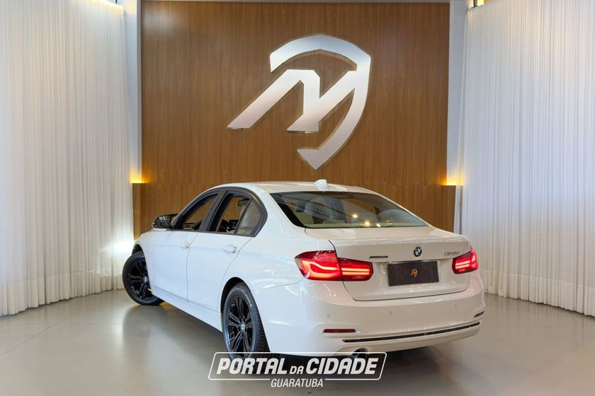 BMW 320iA
