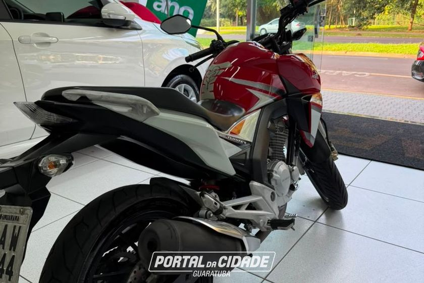 HONDA CB